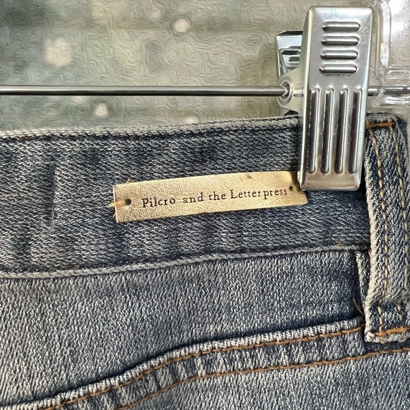 Pilcro & the Letterpress | Slim boyfriend Jean with beaded tassles - Picture 9 of 11